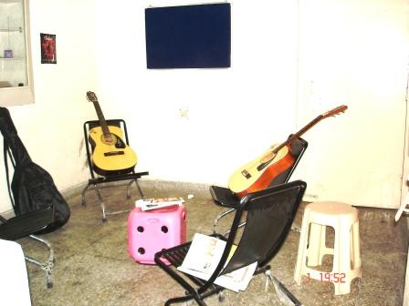 Guitar Classes Noida Sector 27 Image